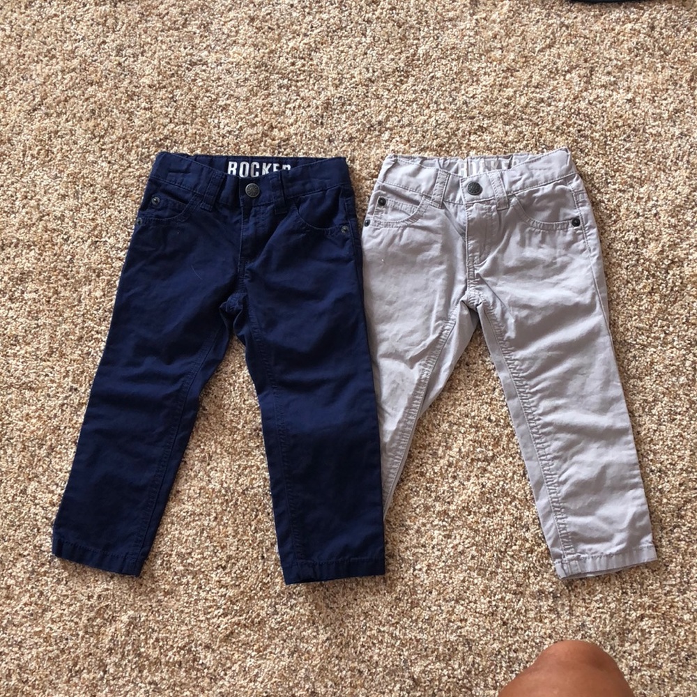 Crazy 8 size 2T grey and navy pants. EUC